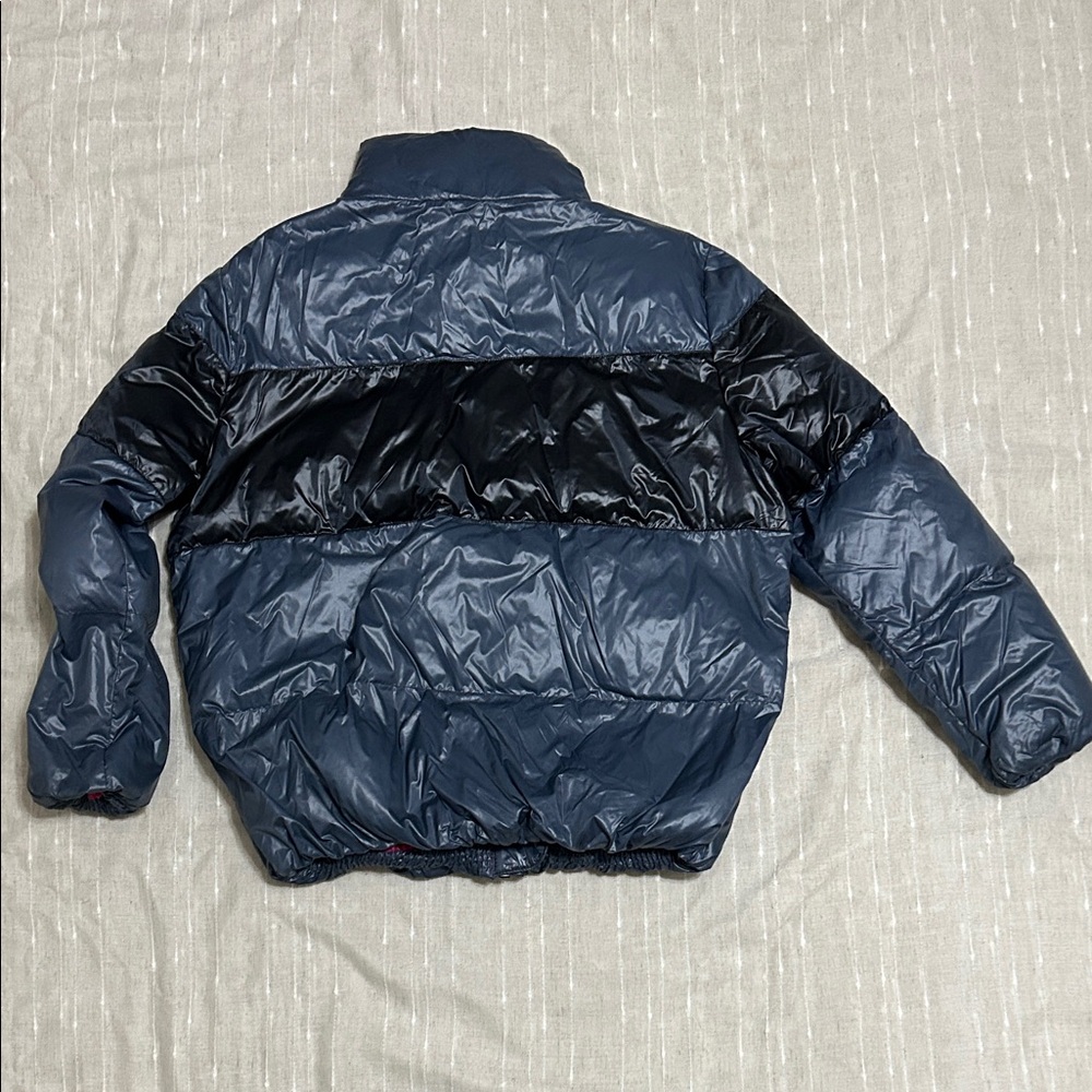 Peloton Puffer Jacket - Black and Blue with Pink Lining - Picture 3 of 3
